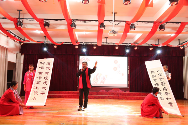 https://news.jsu.edu.cn/__local/7/43/68/CAA1D66C417B441CDAE1C98D119_217B64ED_1C82E.jpg?e=.jpg