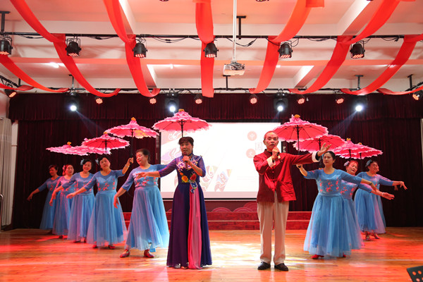 https://news.jsu.edu.cn/__local/8/44/AC/0F26590E0336FC037124D52A08F_0B49531C_1DD3D.jpg?e=.jpg