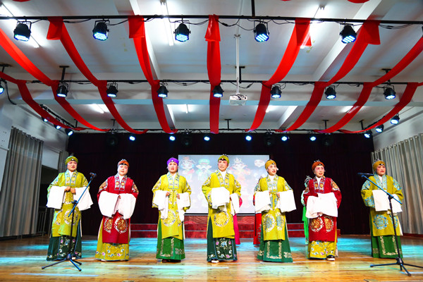 https://news.jsu.edu.cn/__local/B/20/F7/BC59BF03FD8ADA2A9AB8433429D_CE535EB4_22852.jpg?e=.jpg
