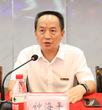 https://news.jsu.edu.cn/__local/B/45/7E/695D889D338A1808809212B1A6F_E25712C5_D4DE.jpg